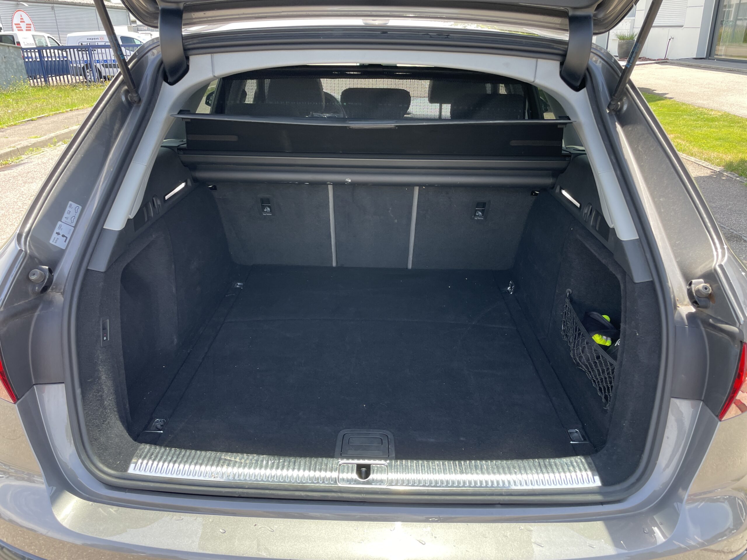 
								AUDI A4 Allroad full									
